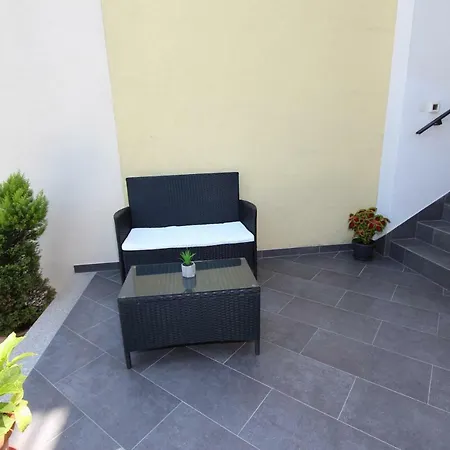 Apartment Alto